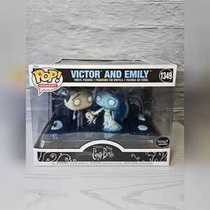 $4.99 s&h • Corpse Bride Victor and Emily Funko Pop! #1349